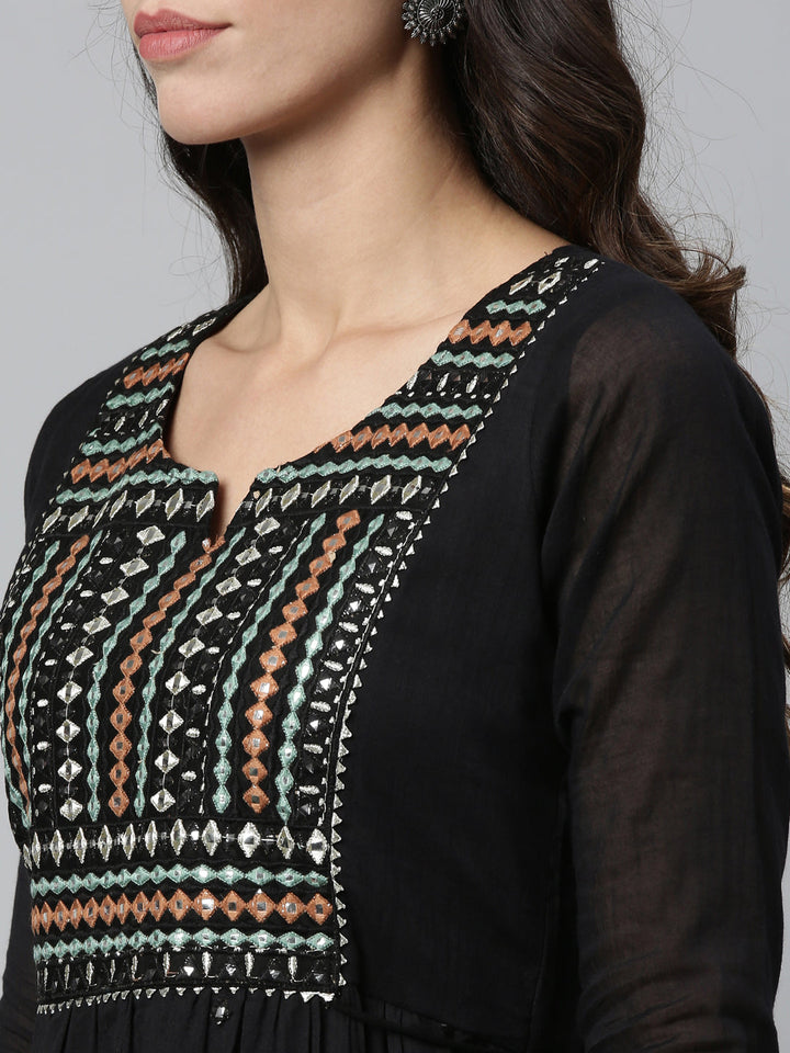 Neerus Black cotton mirror work tiered kurti - side view