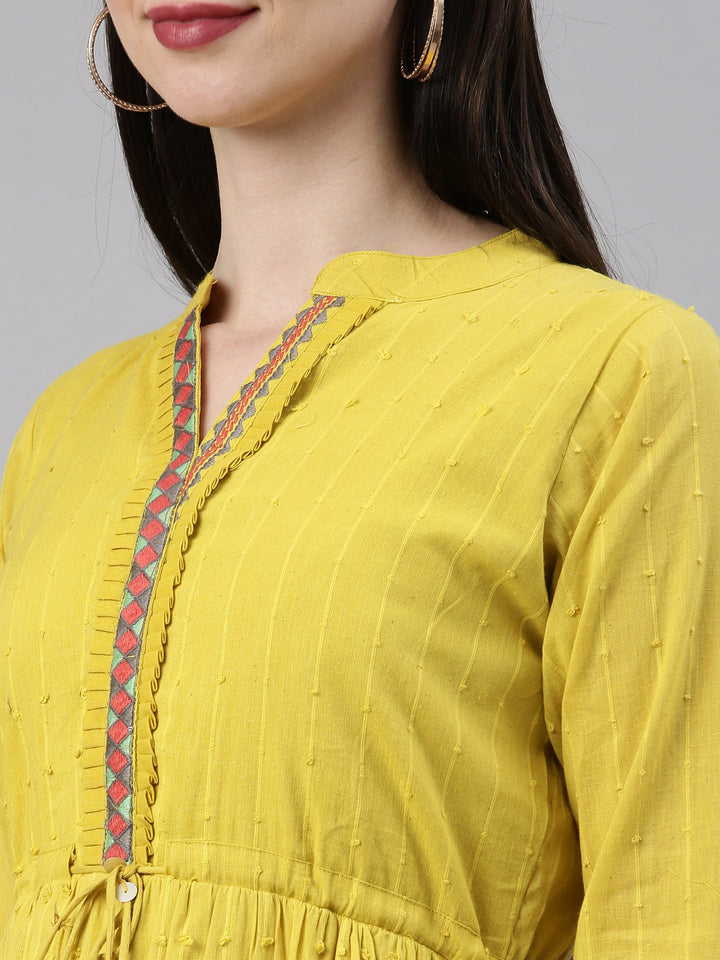 Neerus Yellow cotton maxi dress - detail view 6