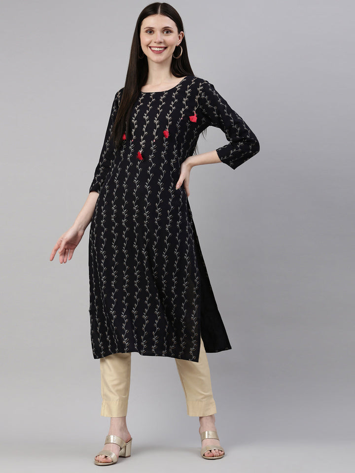 Neerus Blue Rayon Solid Kurta - detail view 3