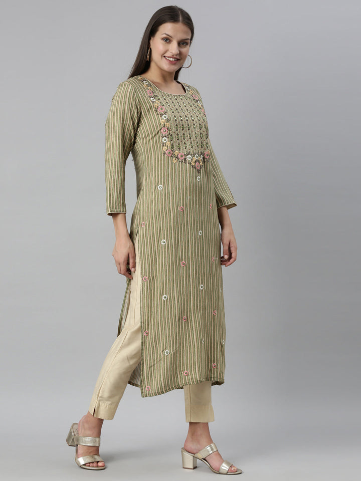 Neerus Green rayon straight kurti - detail view 8