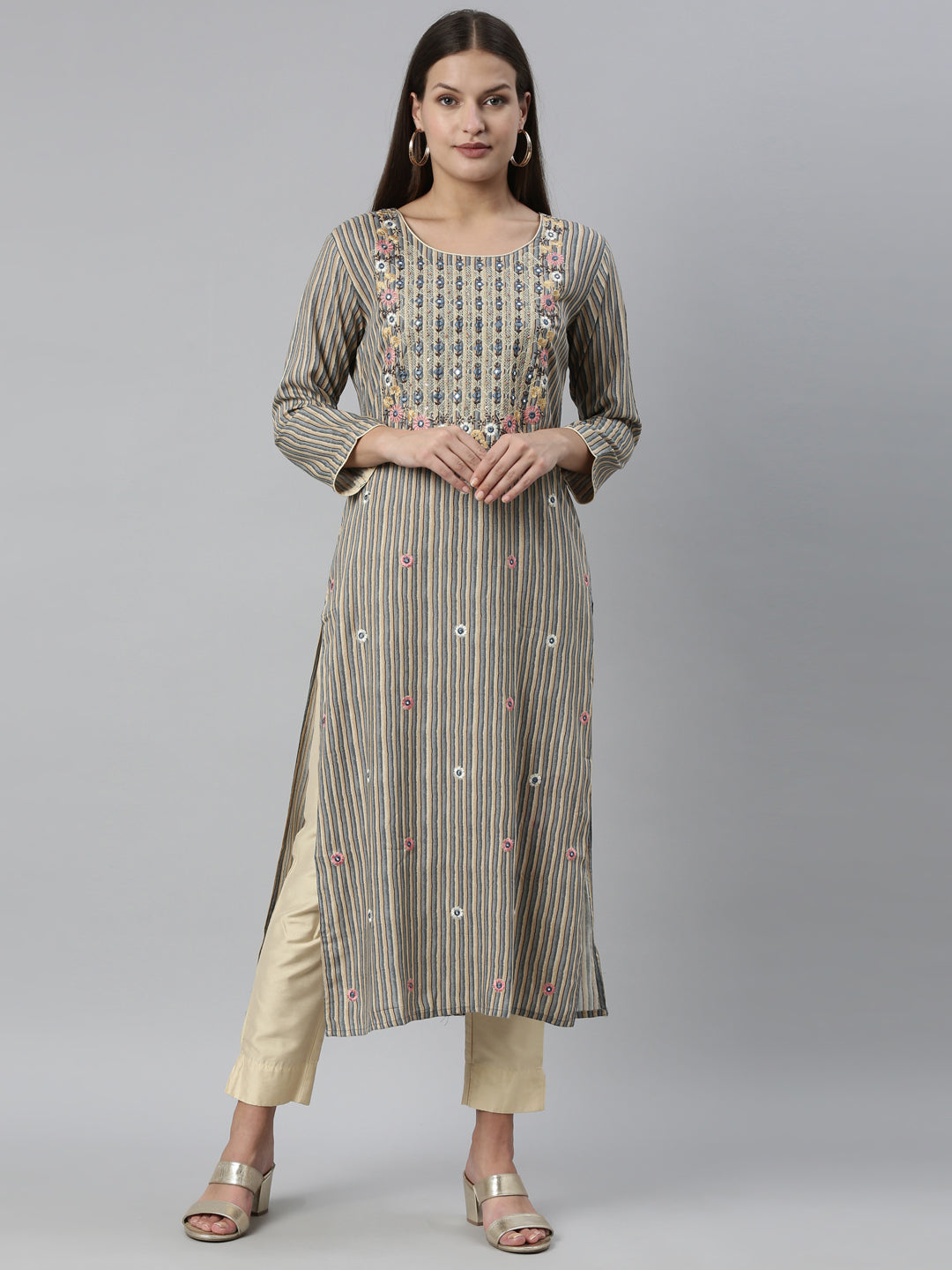 Neerus Grey rayon straight kurta - detail view 13