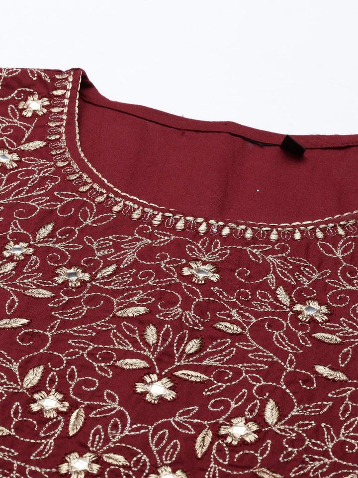 Neerus Maroon cotton thread embroidered anarkali kurti - detail view 2