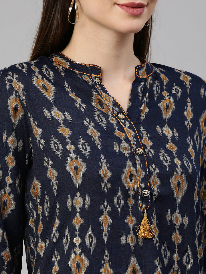 Neerus Blue rayon solid kurti - detail view 4
