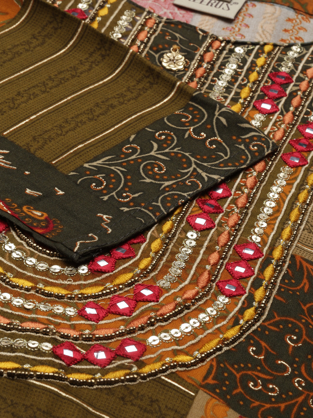 Neerus Multi rayon printed kurti - detail view 3