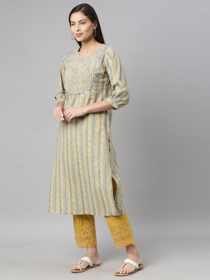 Neerus Blue cotton solid kurti - side view