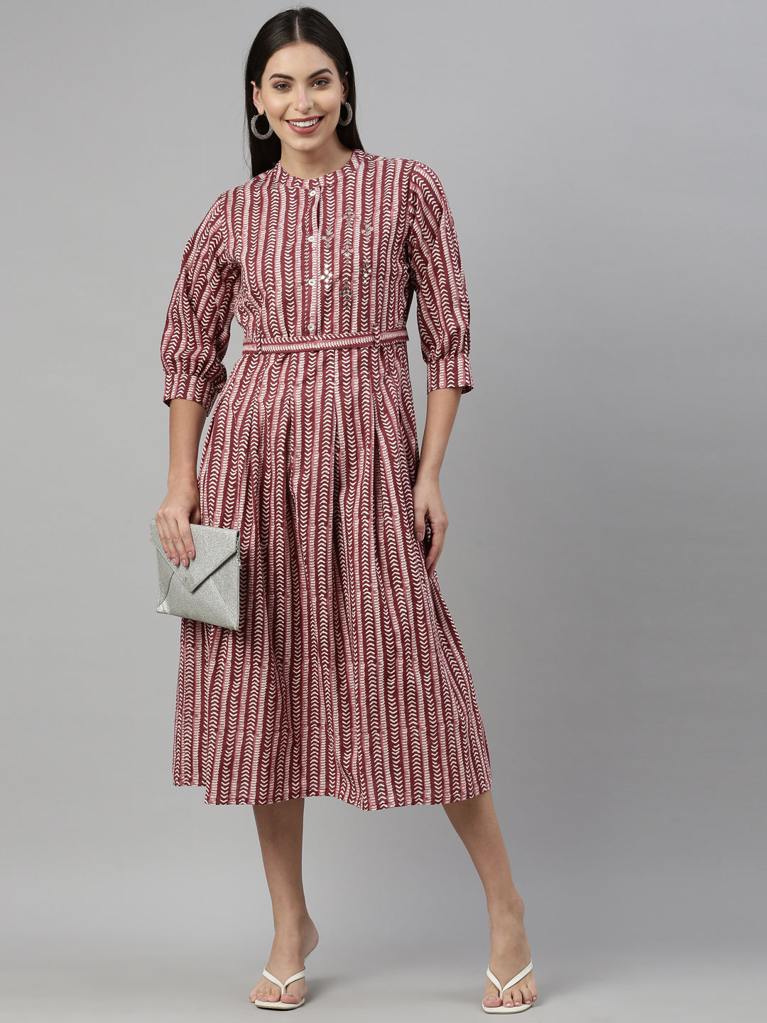 Neerus Maroon rayon printed kurti - detail view 3
