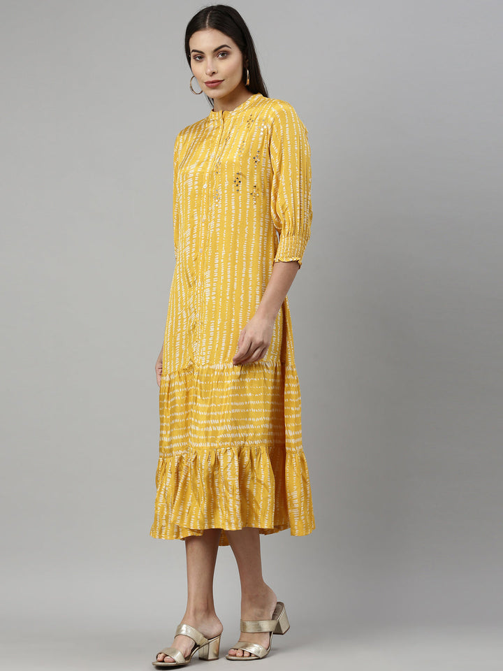 Neerus Yellow Shantoon printed A-Line kurta - side view