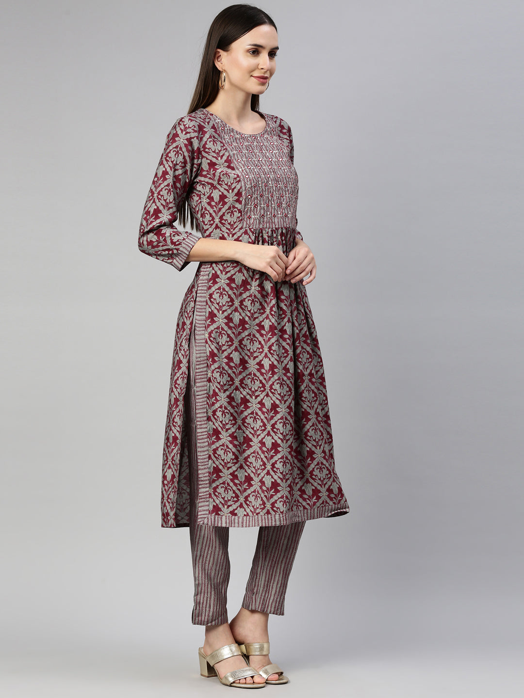Neerus Maroon muslin straight kurta set - detail view 1