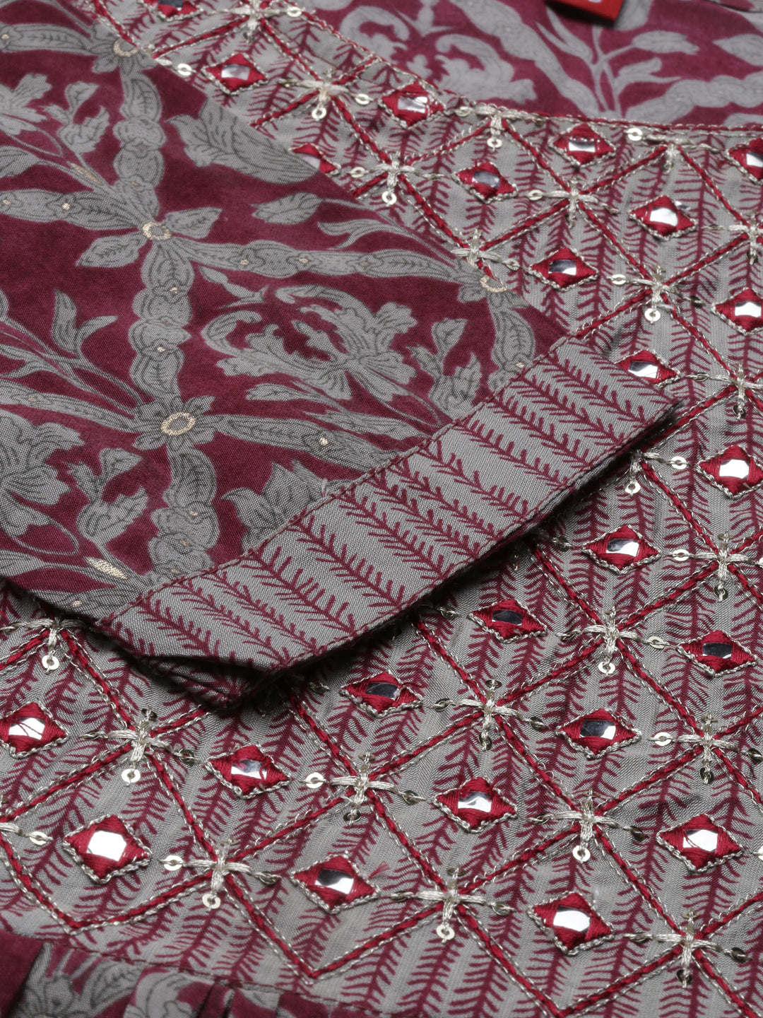 Neerus Maroon muslin straight kurta set - detail view 4