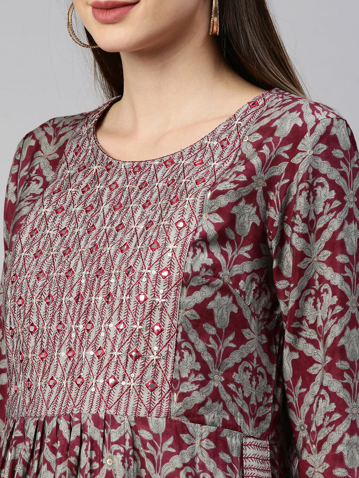 Neerus Maroon muslin straight kurta set - detail view 5