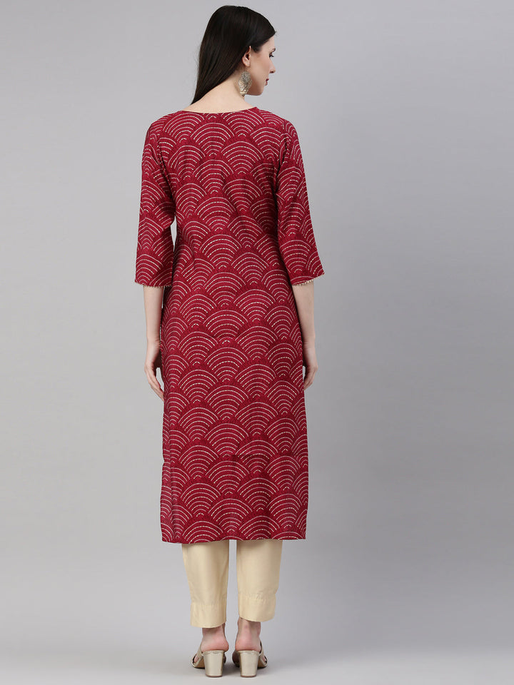 Neerus Maroon shantoon printed kurti - detail view 2