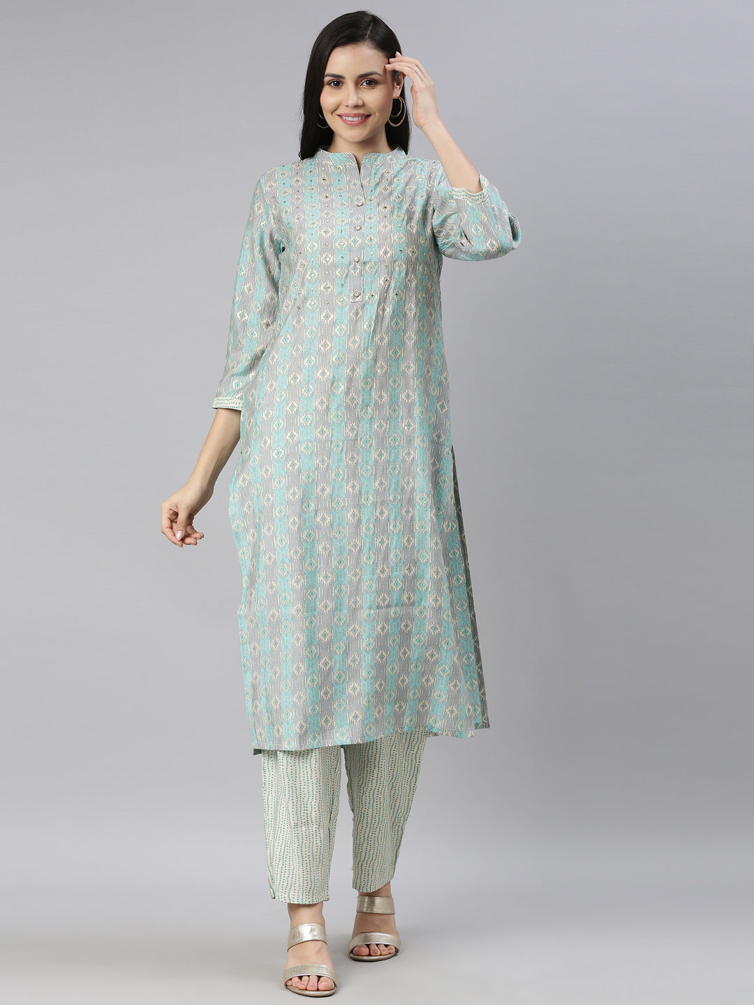 Neerus Blue jute cotton printed kurti A-line - front view