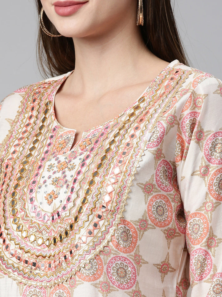 Neerus Pink Chanderi Cotton Hand Embroidered Kurta Set - detail view 2