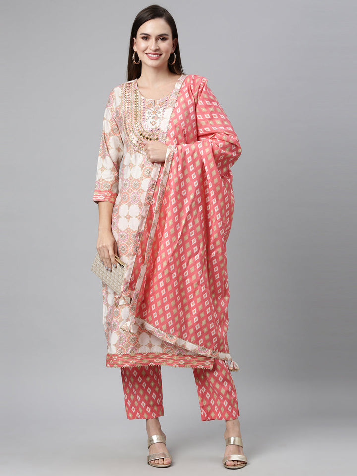 Neerus Pink Chanderi Cotton Hand Embroidered Kurta Set - detail view 3