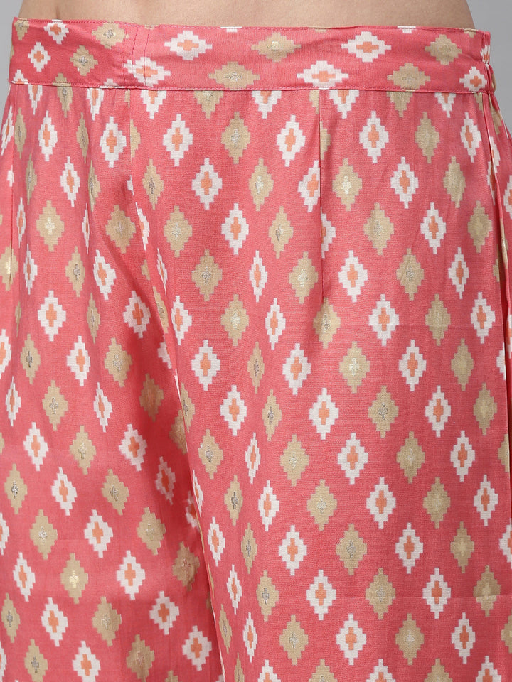 Neerus Pink Chanderi Cotton Hand Embroidered Kurta Set - detail view 5
