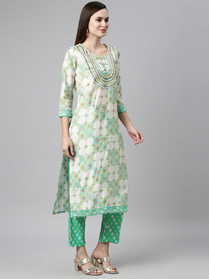 Neerus Green Chanderi Cotton Hand Embroidered Kurta Set - back view