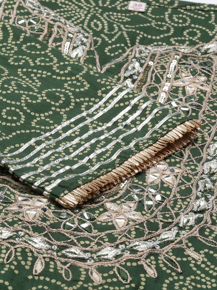 Neerus Green jute cotton embroidered kurta set with sharara and dupatta - back view