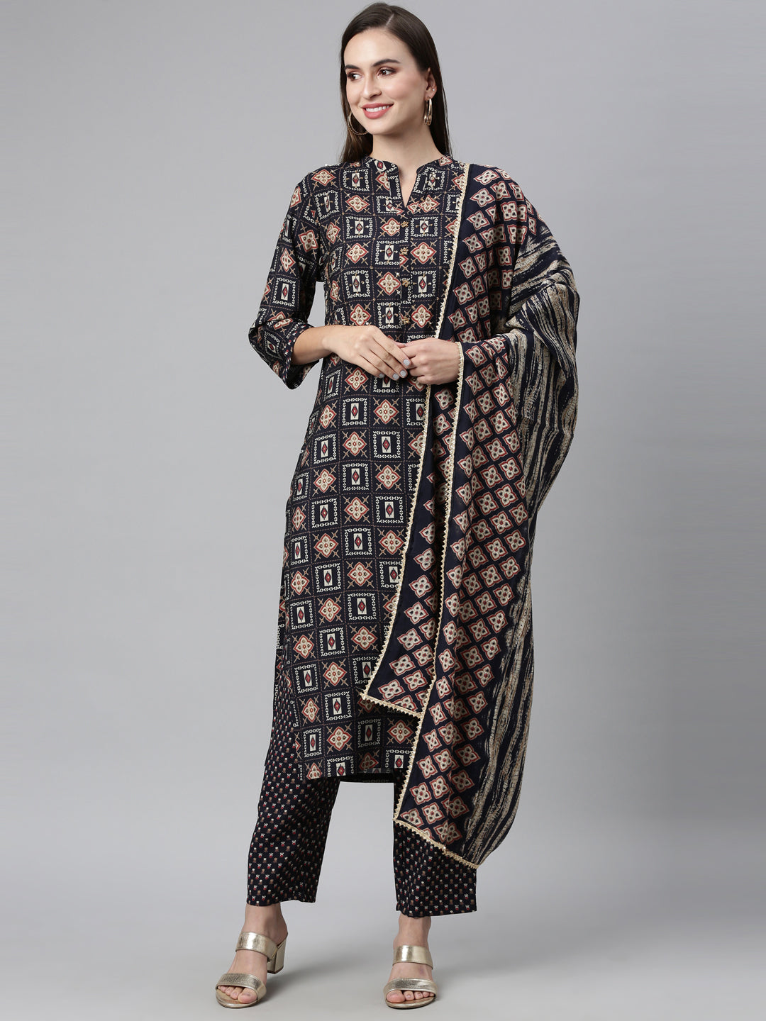 Neerus Blue cotton embellished kurta set with dupatta - detail view 6