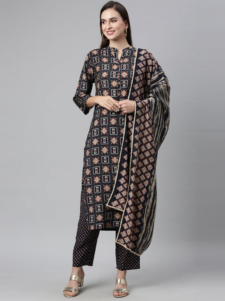 Neerus Blue cotton embellished kurta set with dupatta - detail view 6