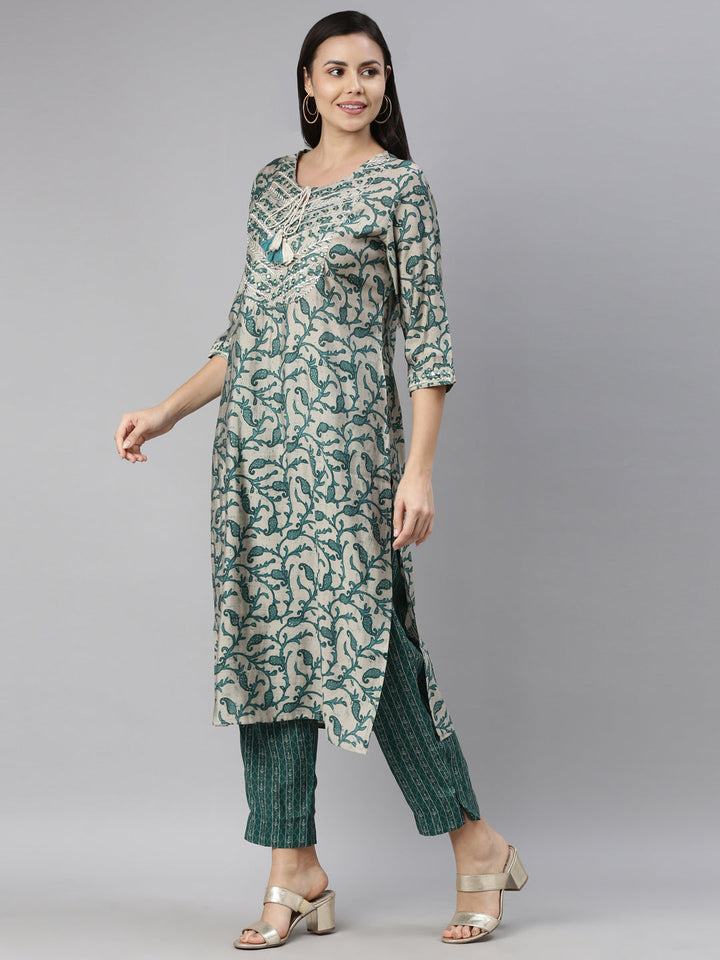 Neerus Green modal printed kurti - back view