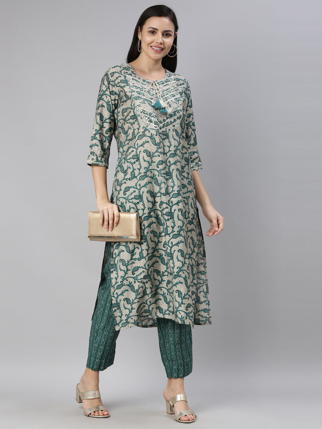 Neerus Green modal printed kurti - detail view 2