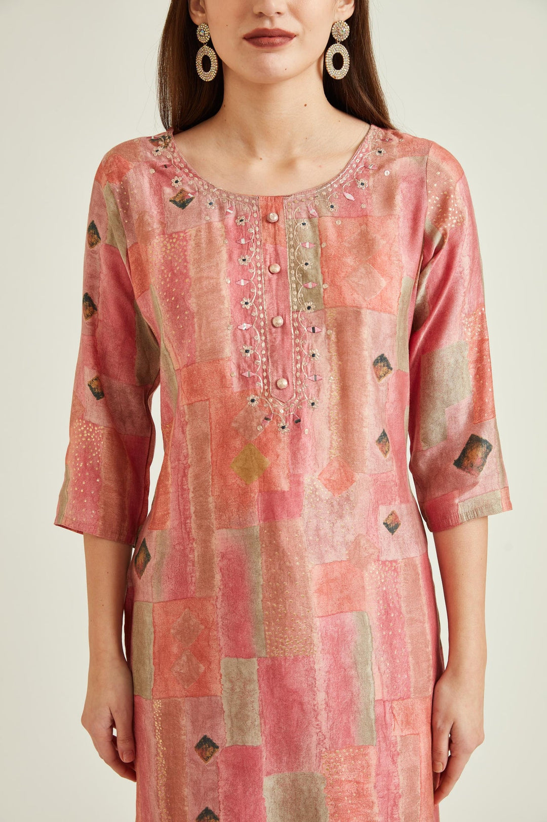 Neerus Pink muslin mirror work kurta set - detail view 2