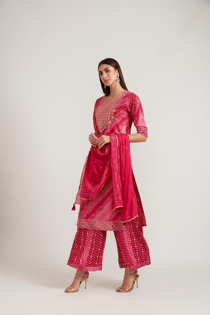 Neerus Pink cotton suit set - front view