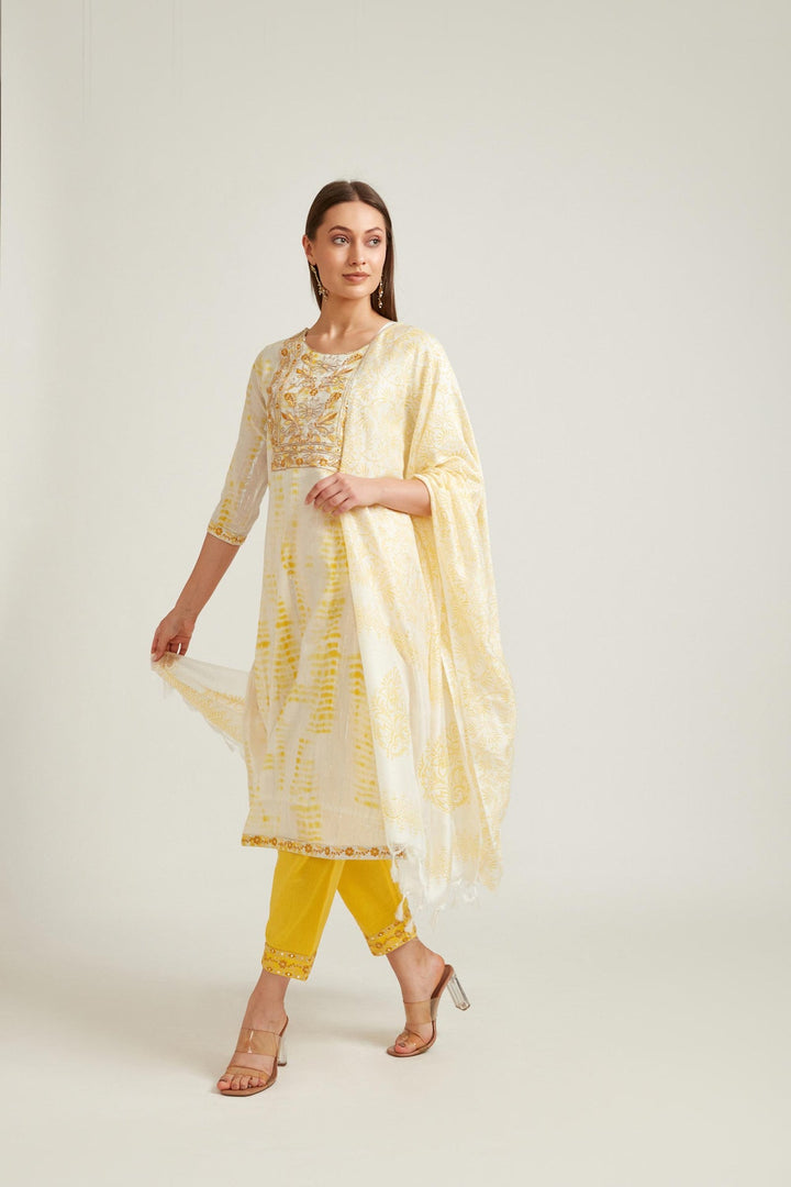 Neerus Yellow cotton ethnic kurta set - back view