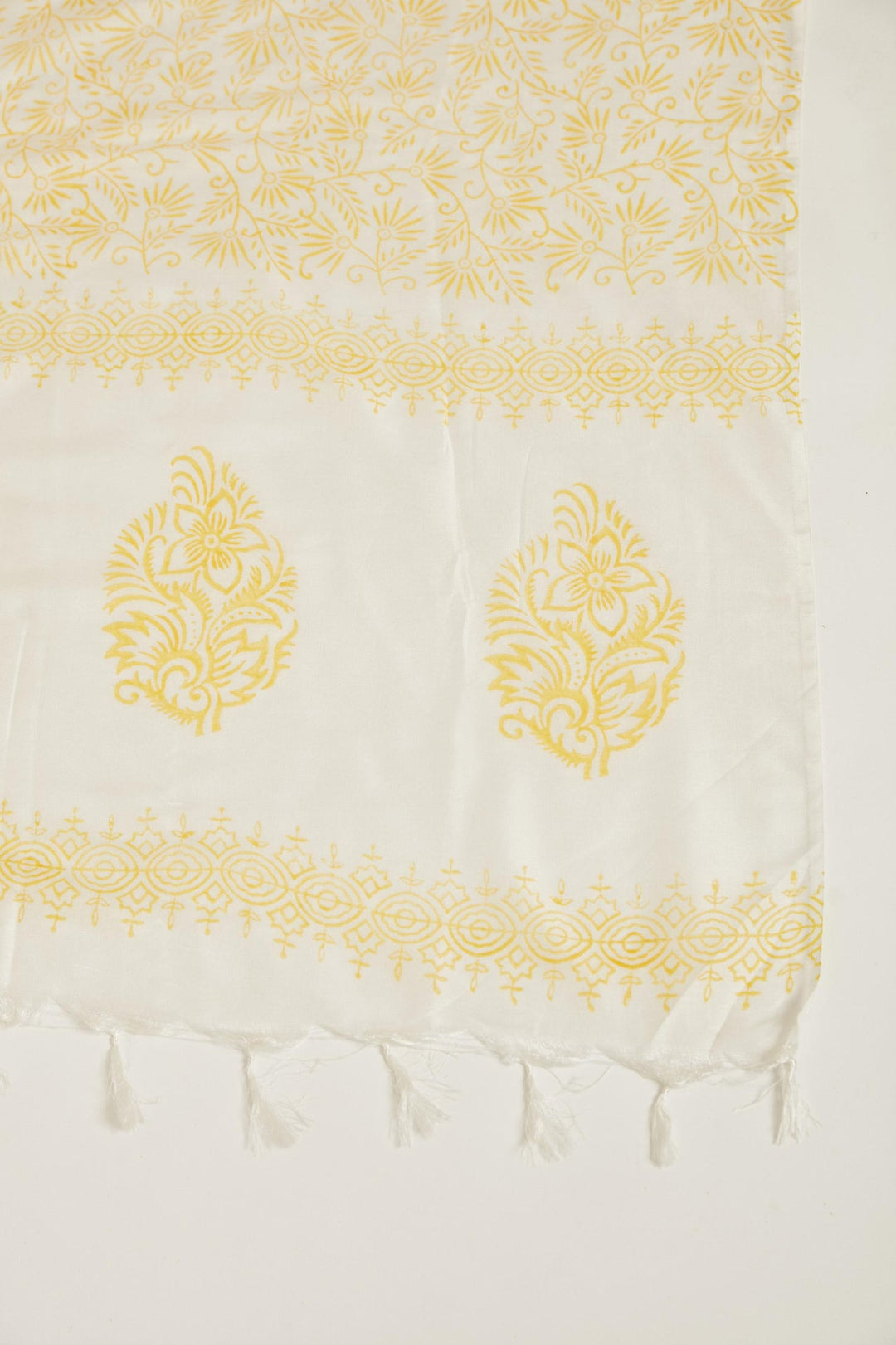 Neerus Yellow cotton ethnic kurta set - detail view 4
