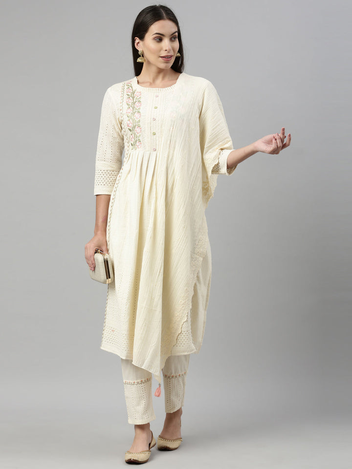 Neerus Beige cotton ethnic suit set - detail view 5