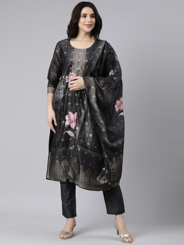 Neerus Black printed floral straight suit set - front view