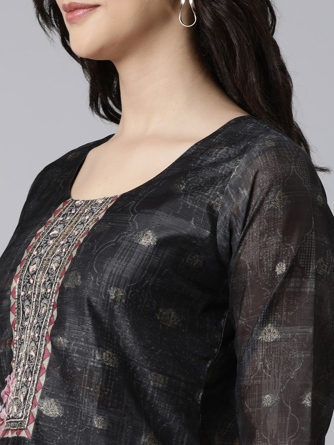 Neerus Black printed floral straight suit set - detail view 1