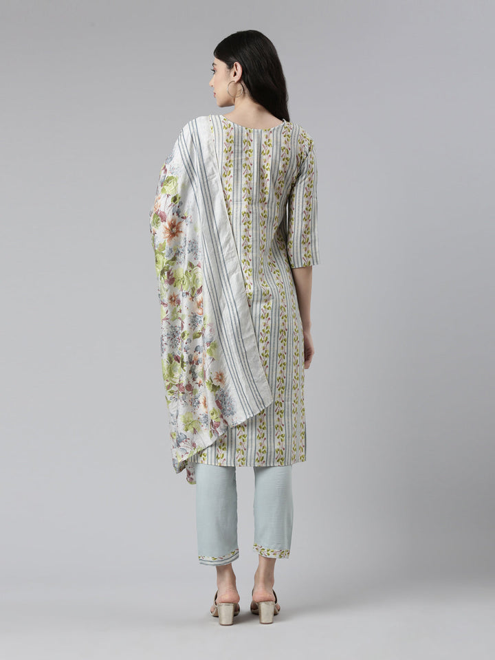 Neerus Multi floral mirror work suit set - side view