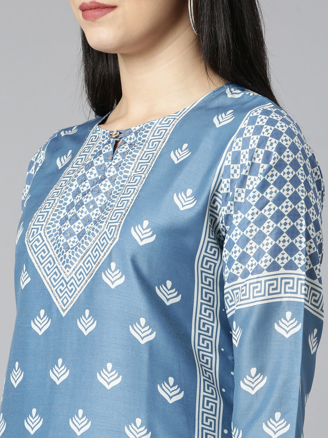 Neerus Blue floral printed kurta set - detail view 1