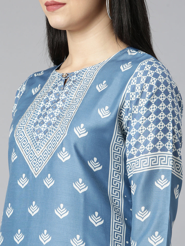 Neerus Blue floral printed kurta set - detail view 1