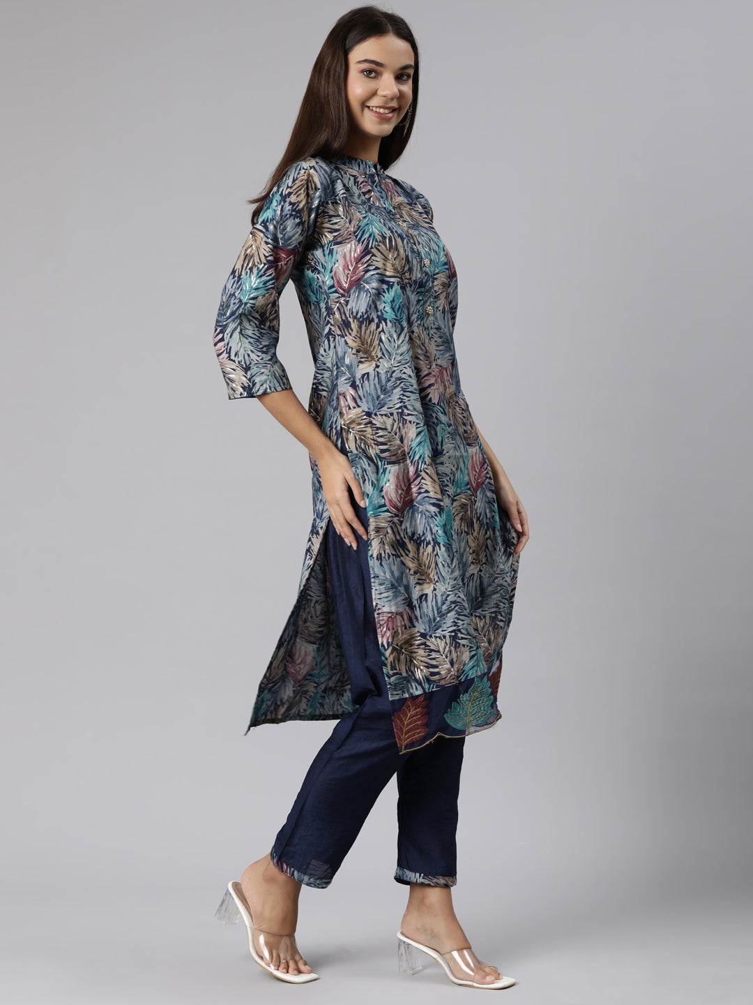 Neerus Blue cotton printed straight suit set - back view