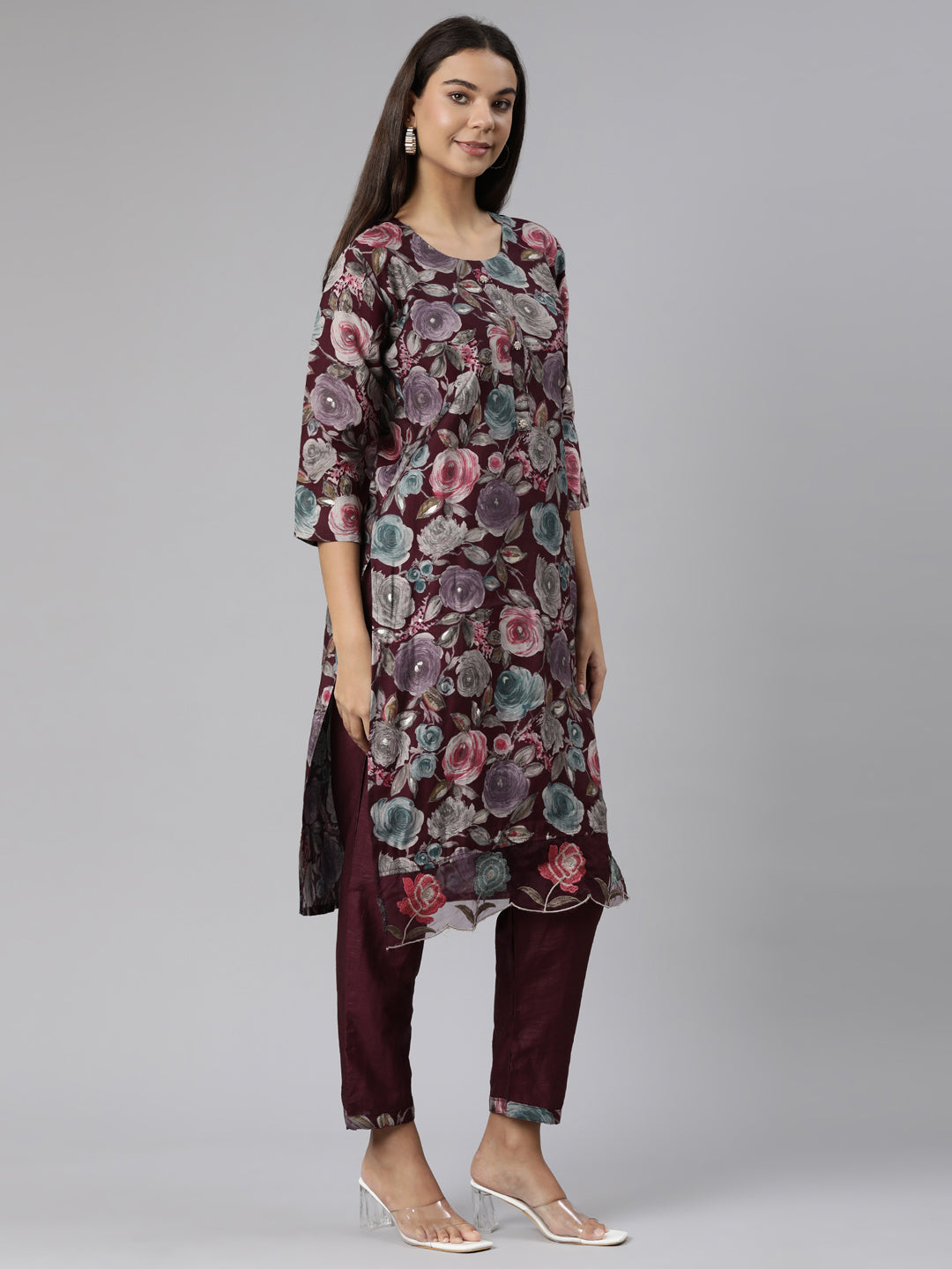 Neerus Purple printed floral suit set - back view