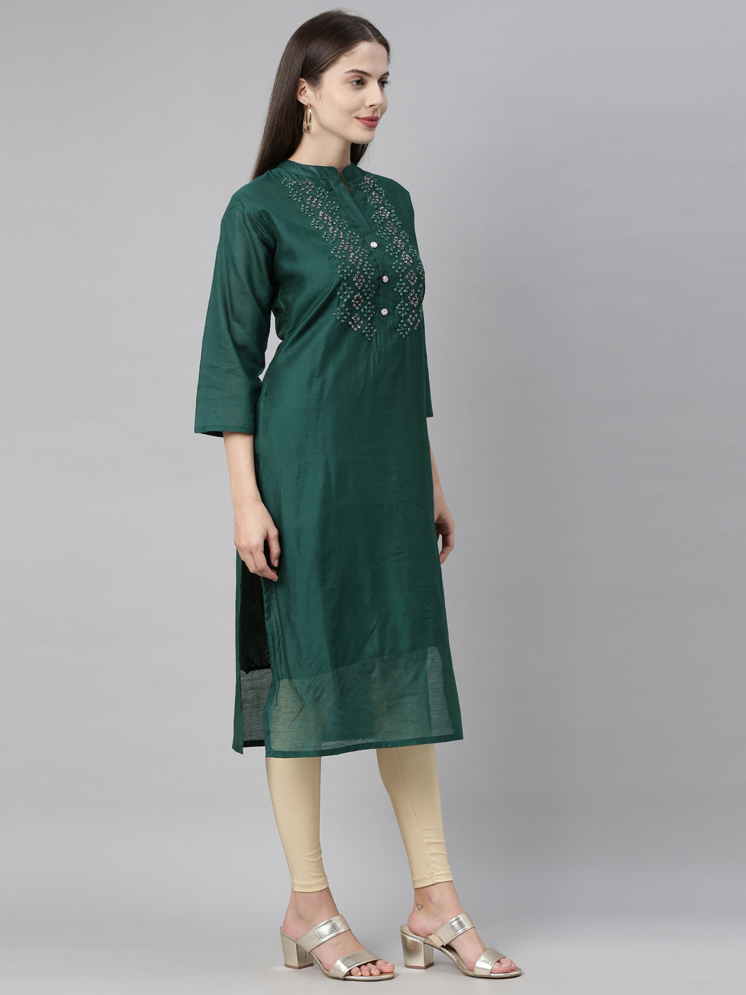 Neerus Green embellished straight kurta - detail view 2