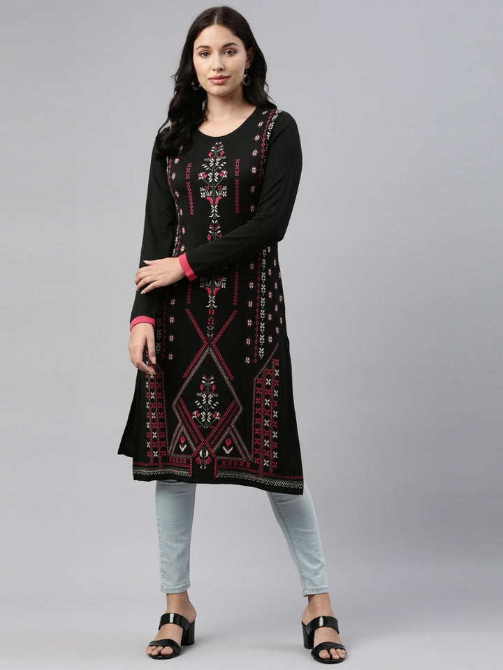 Neerus Black acrylic printed straight kurti - detail view 4