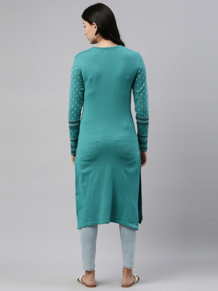 Neerus Green wool straight kurti - detail view 5