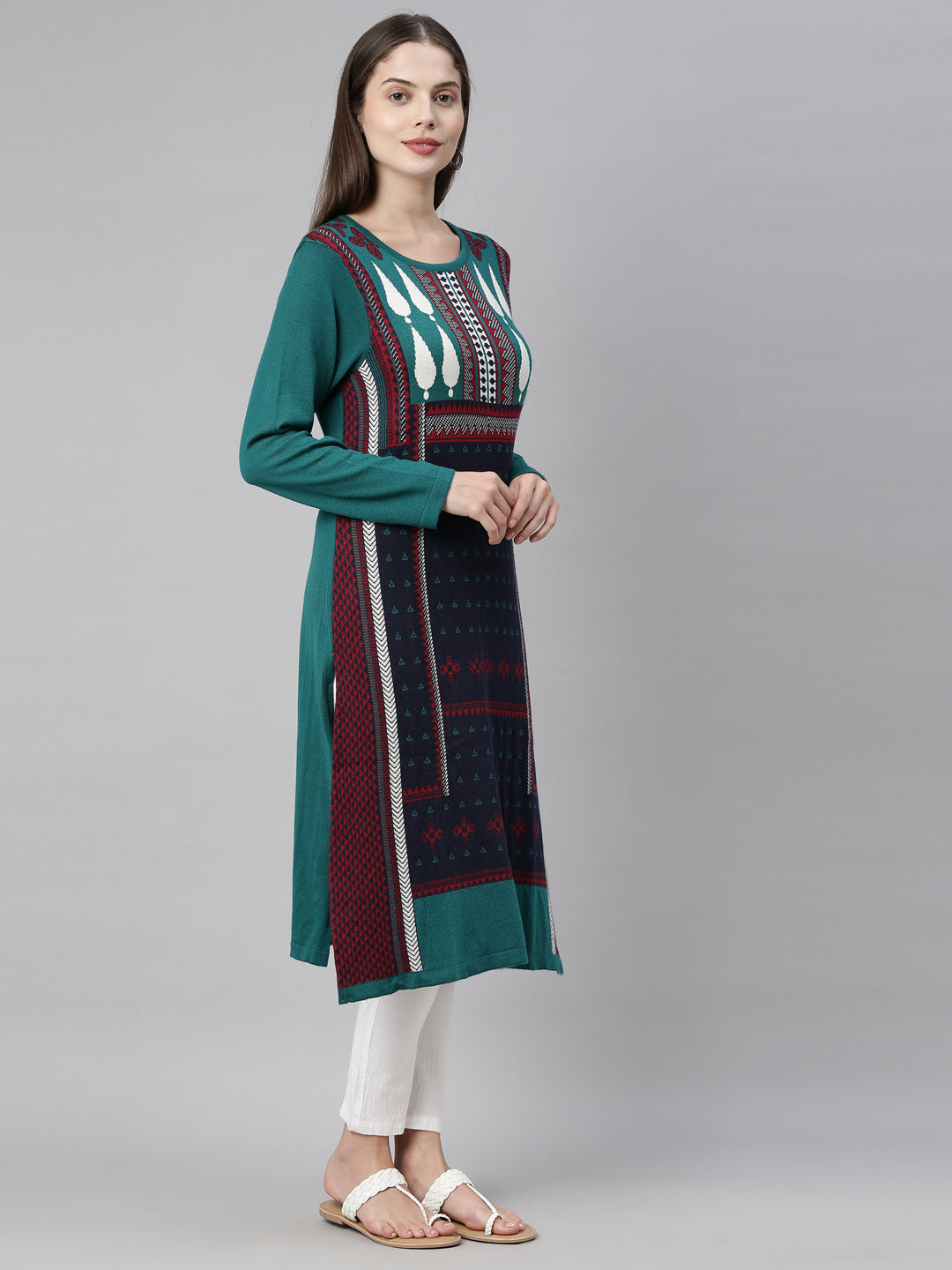 Neerus Green acrylic woven geometric kurta - side view