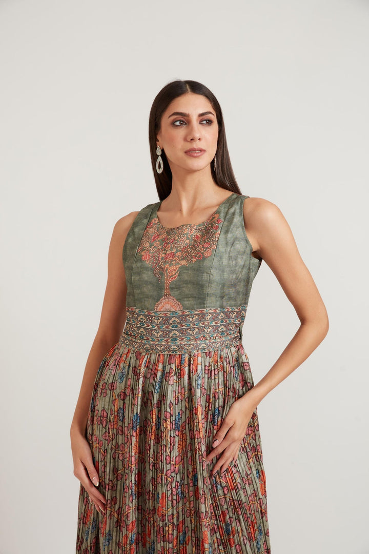 Neerus Green silk gown - back view