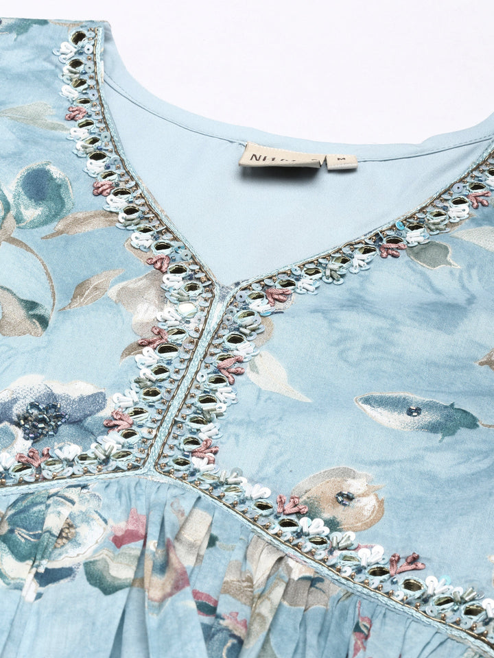 Neerus Blue floral printed straight dress - back view