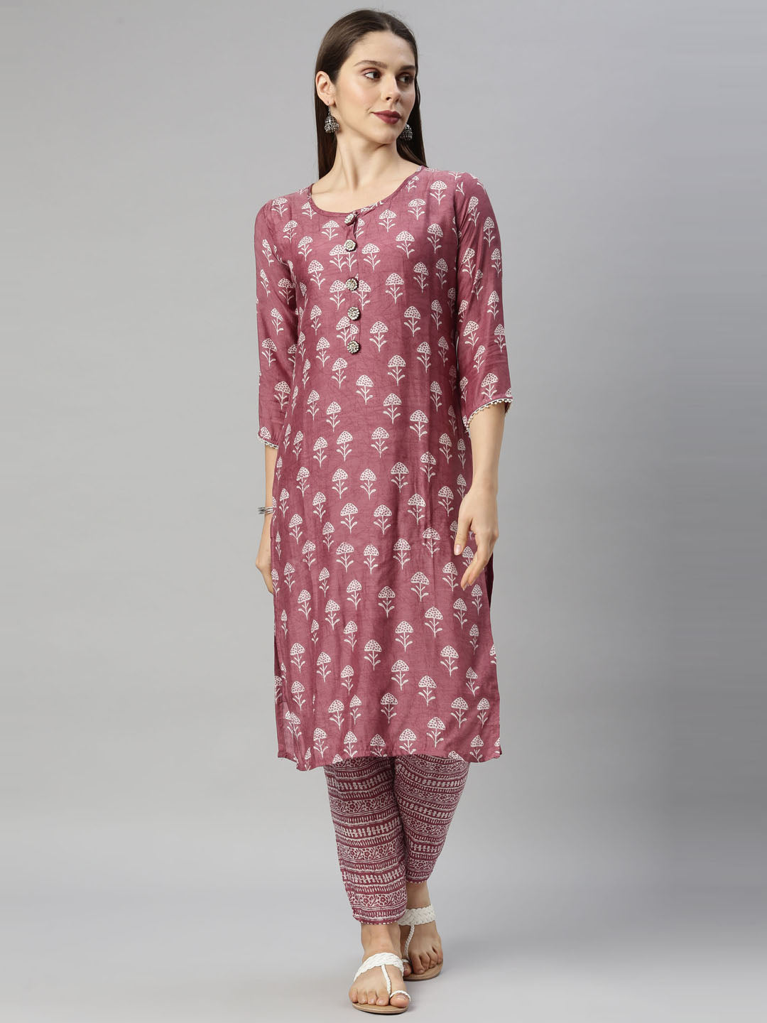 Neerus Pink muslin printed straight kurti - front view