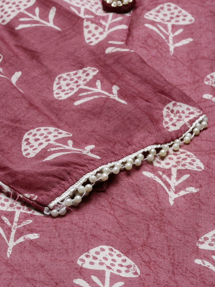 Neerus Pink muslin printed straight kurti - detail view 1