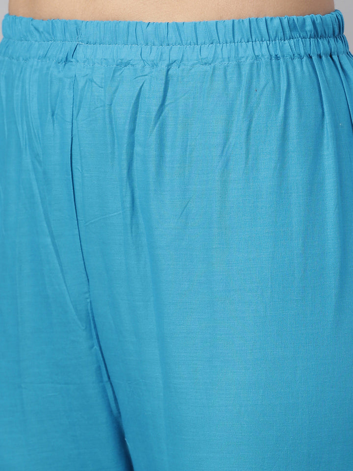 Neerus Blue cotton printed kurta set with churidar and dupatta - detail view 2