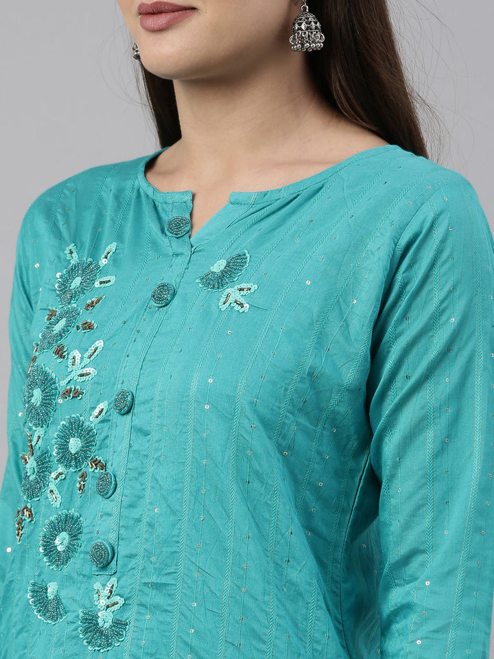 Neerus Green Chanderi printed kurta set - detail view 5