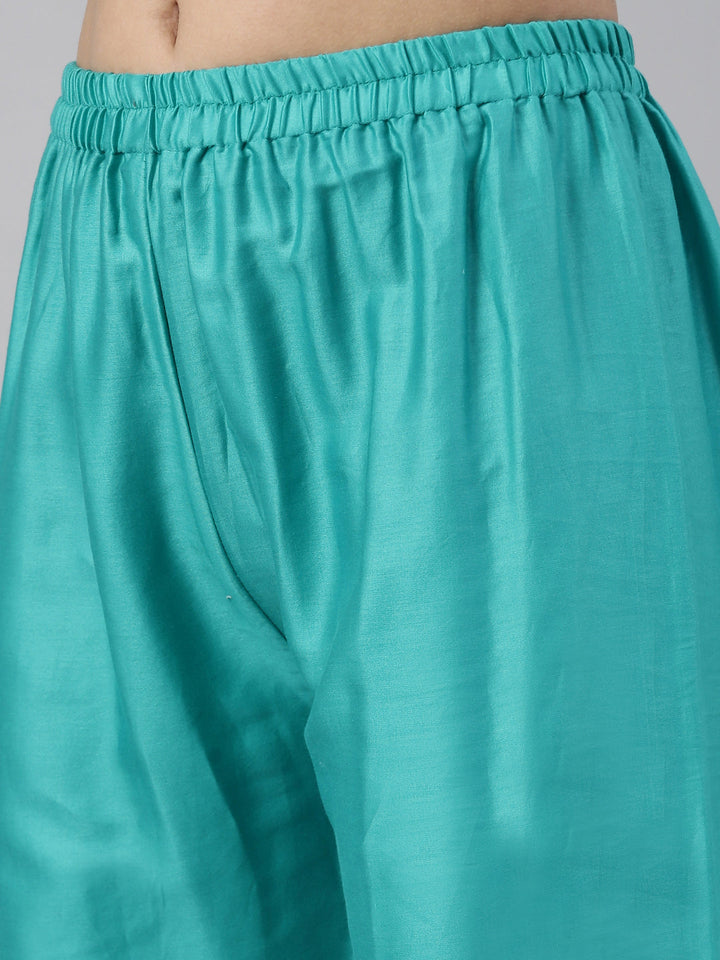 Neerus Green Chanderi printed kurta set - detail view 6