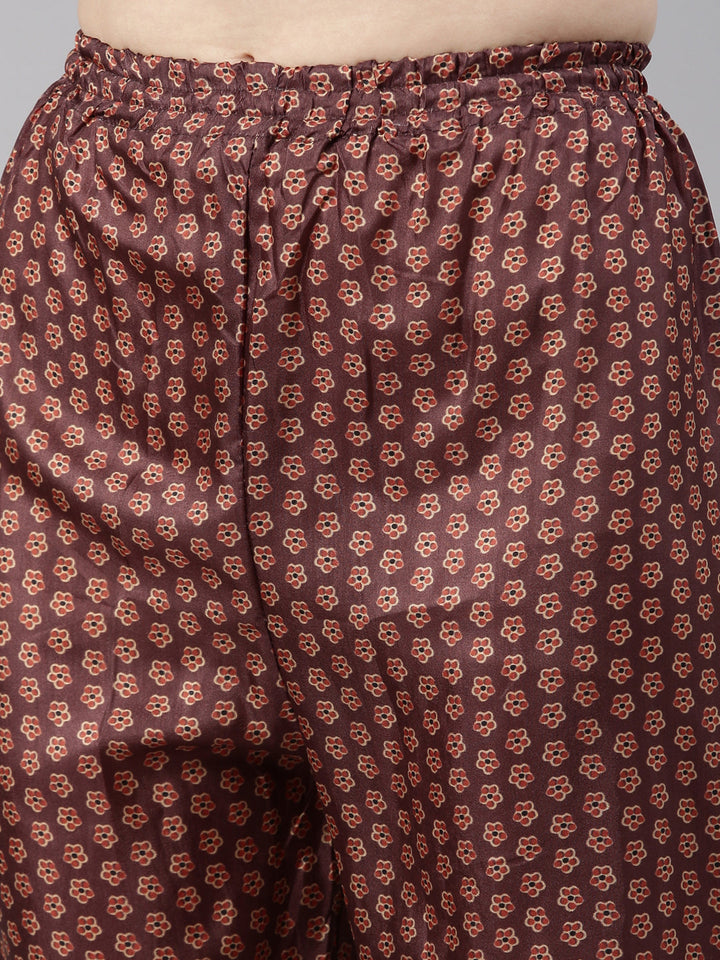 Neerus Brown silk printed kurta set A-line - detail view 6