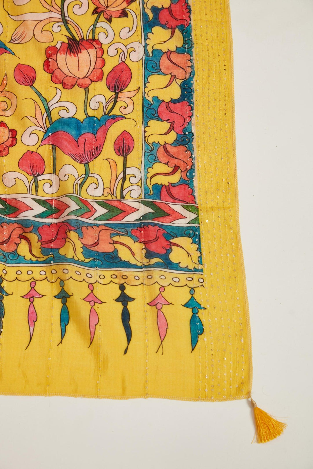 Neerus Yellow viscose rayon printed kurta set - detail view 3